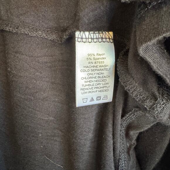 Logo Lori Goldstein Plus 3X Tunic Shark Bite Hem Black 3/4 Sleeve Top - Picture 3 of 3